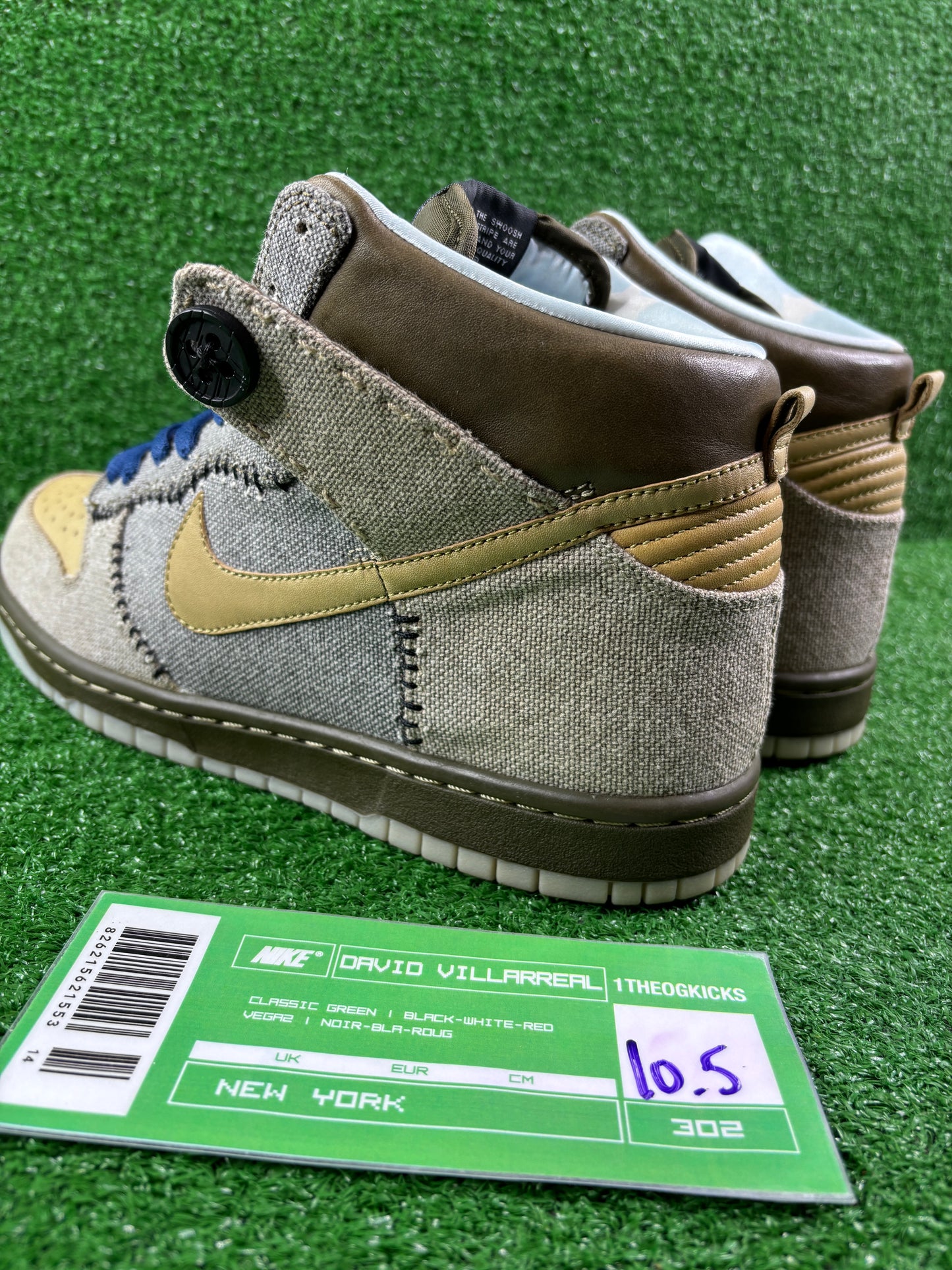 Nike Dunk Coraline - Size 10.5