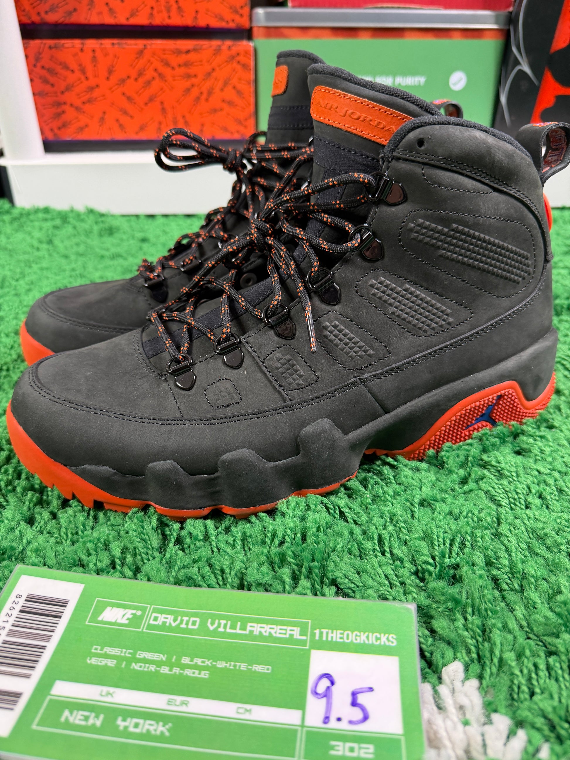 Jordan 9 Gators PE Sample - Size 9.5