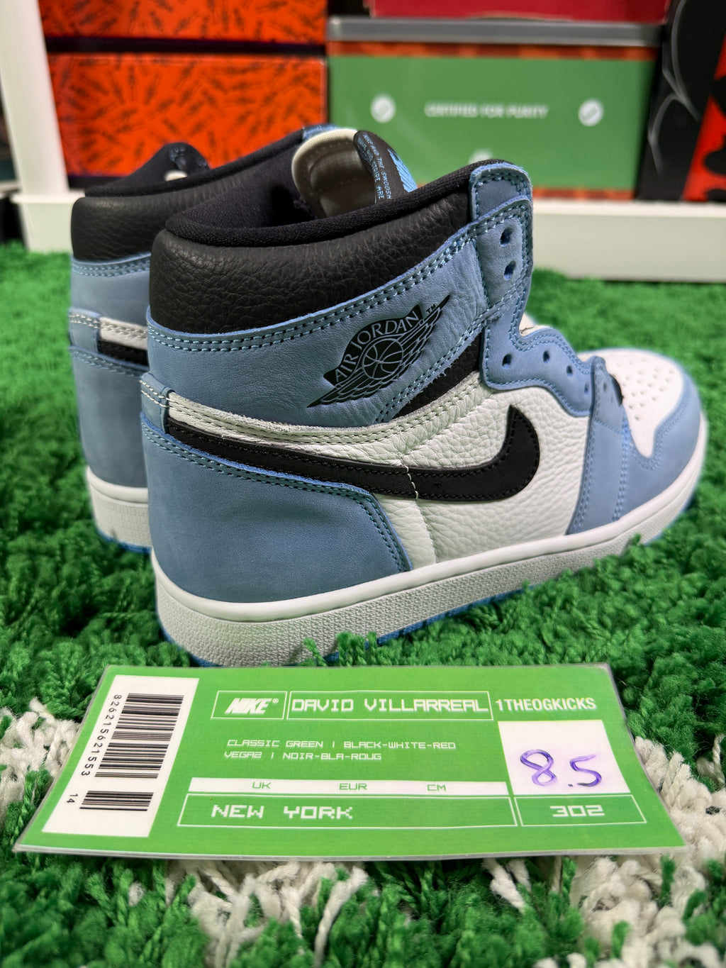 Jordan 1 University Blue - Size 8.5