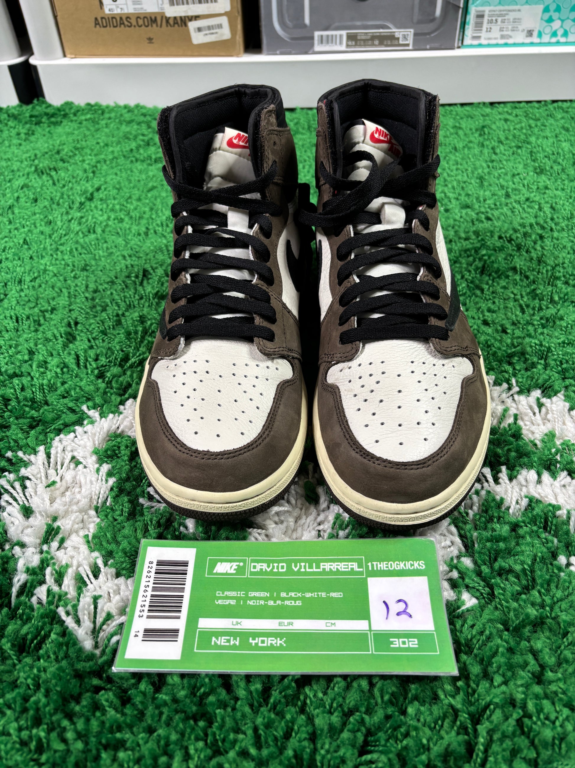 Jordan 1 Travis Scott Mocha - Size 12