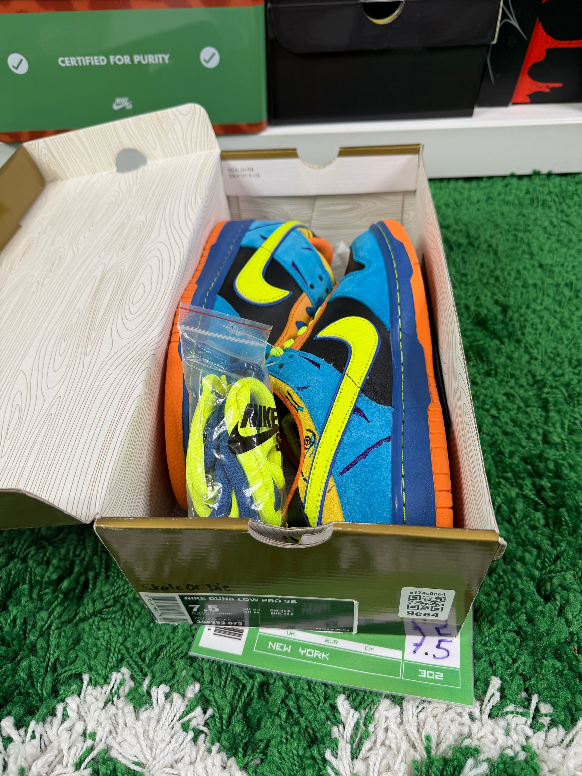 Nike Sb Skate or Dies - Size 7