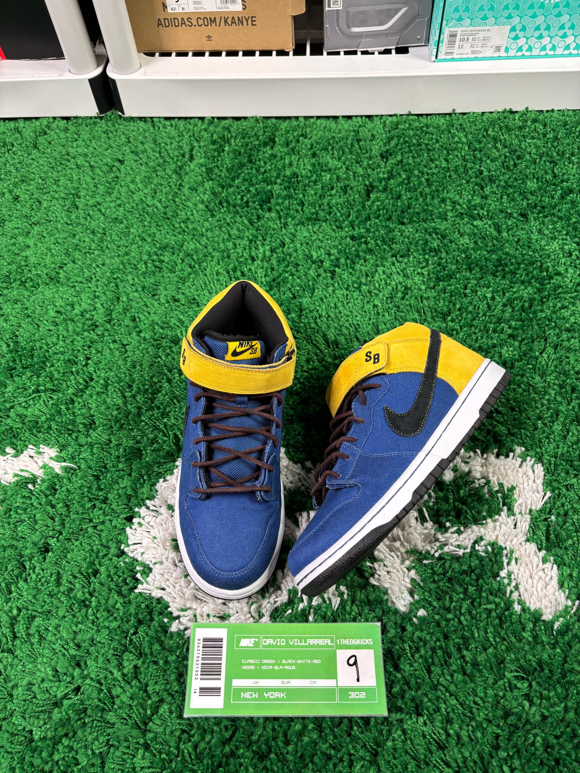Nike Sb Charlie Browns Sample - Size 9