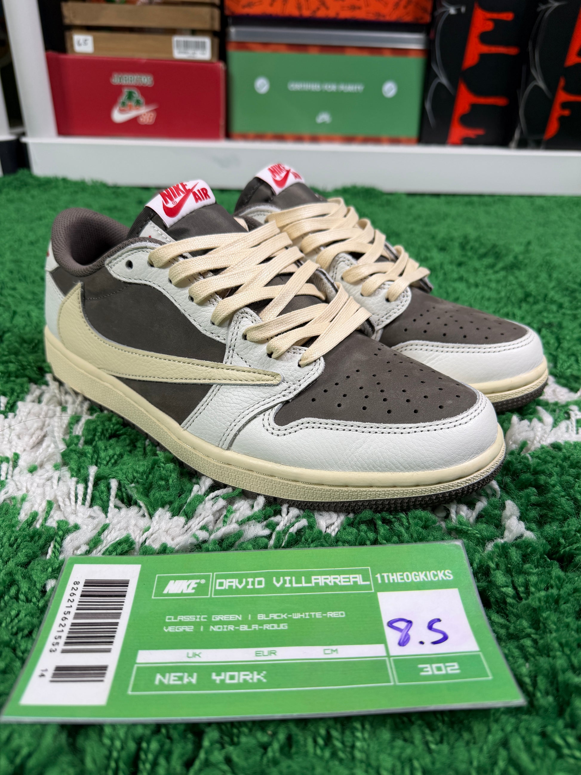 Jordan 1 Low Travis Scott Reverse Mocha - Size 8.5