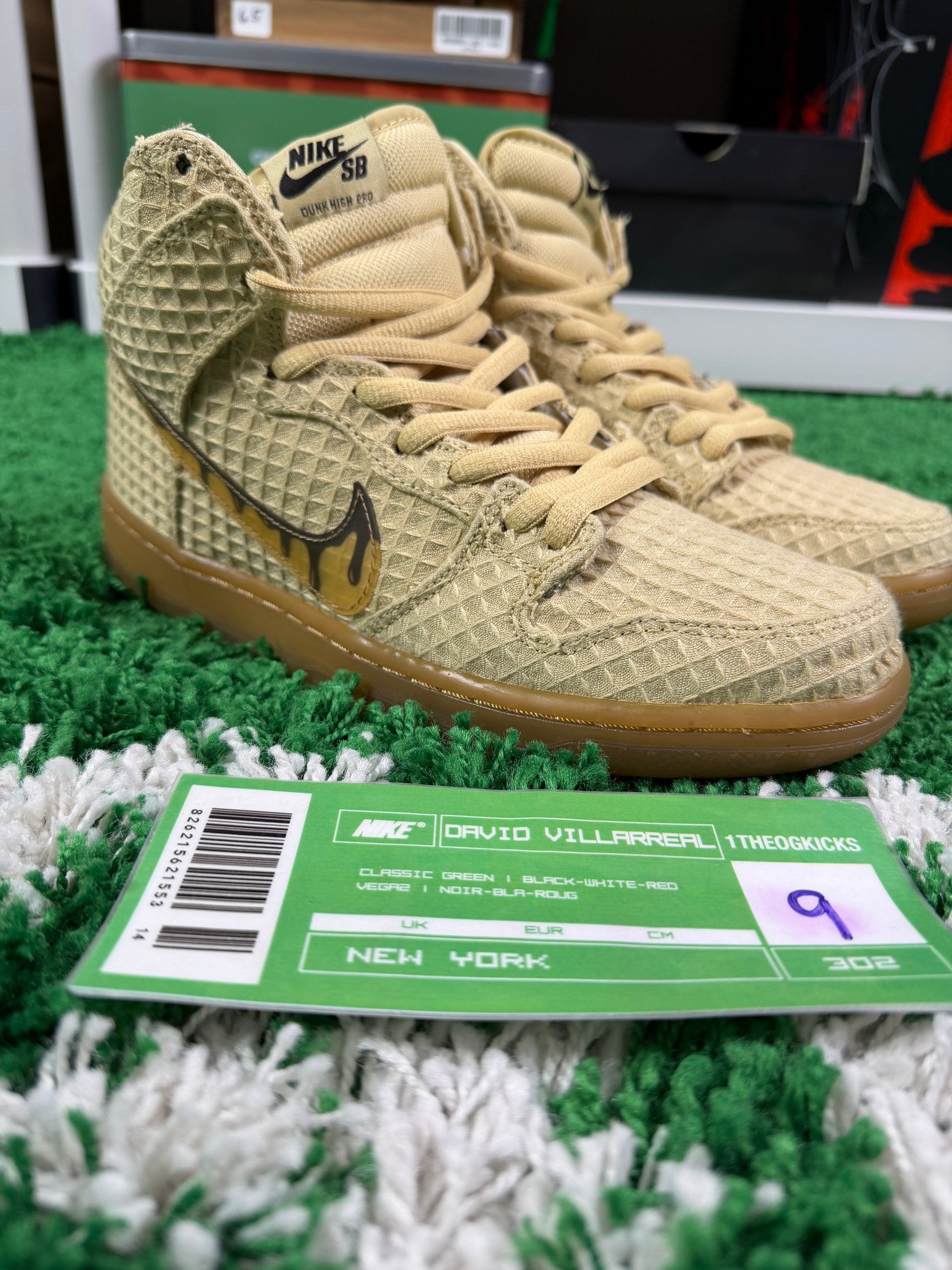 Nike Sb Chicken and Waffles - Size 9