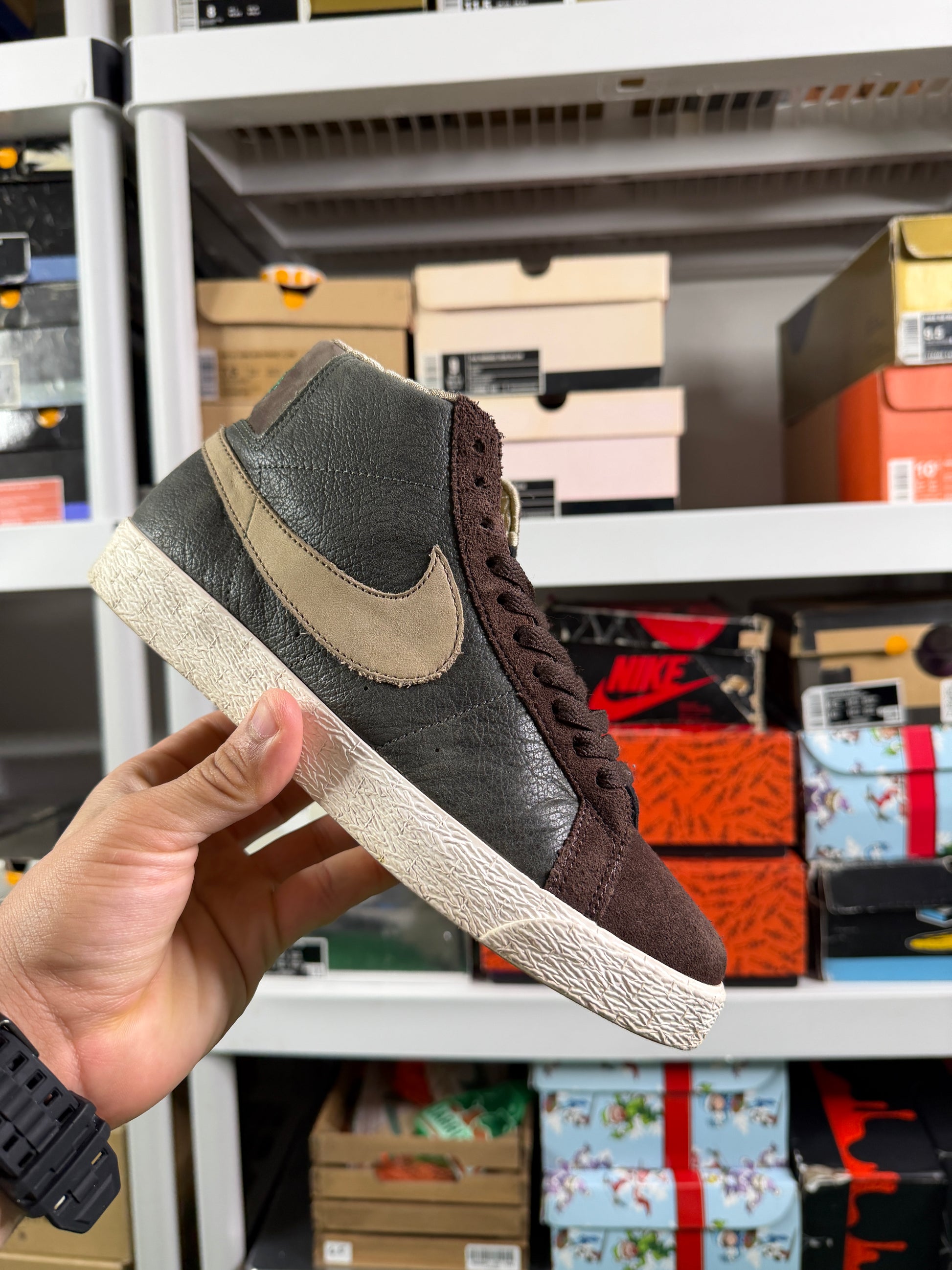 Nike Sb Elite Rasta Ants - Size 7