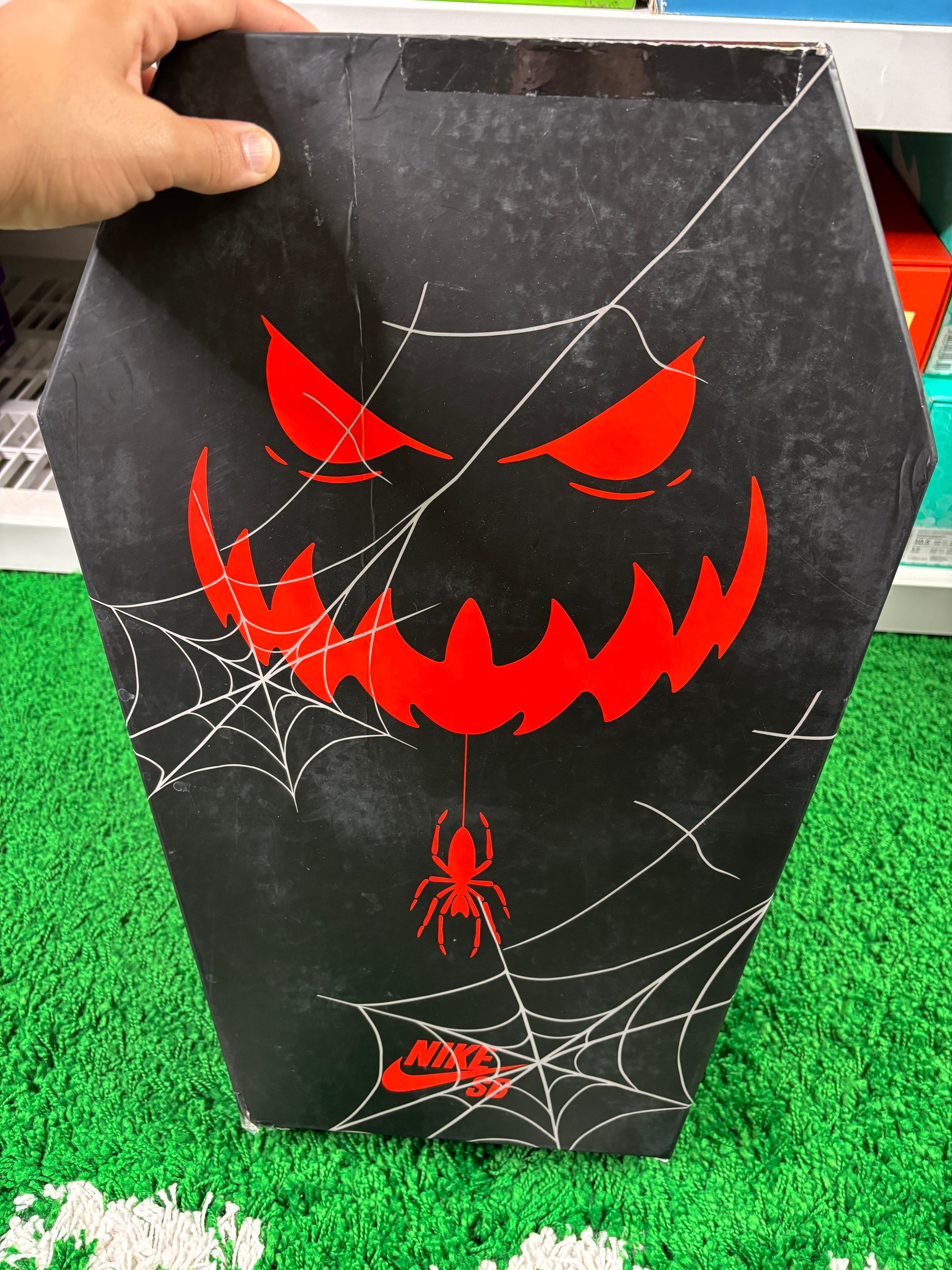 Nike Sb Night Of Mischief Special Box - Size 8.5