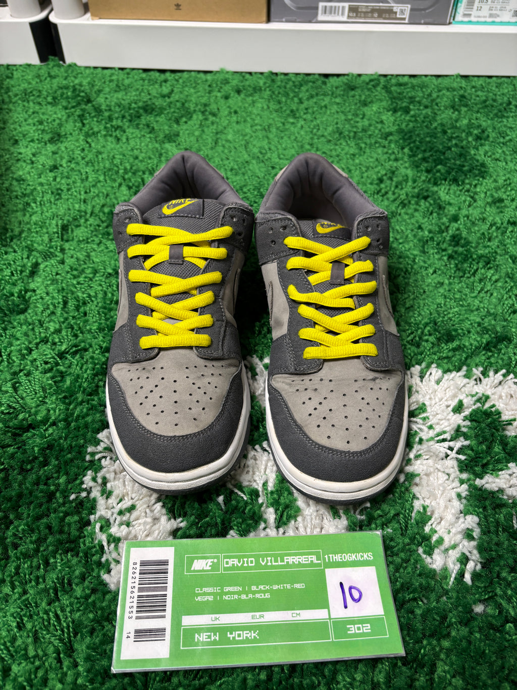 Nike Pro B Lightning - Size 10