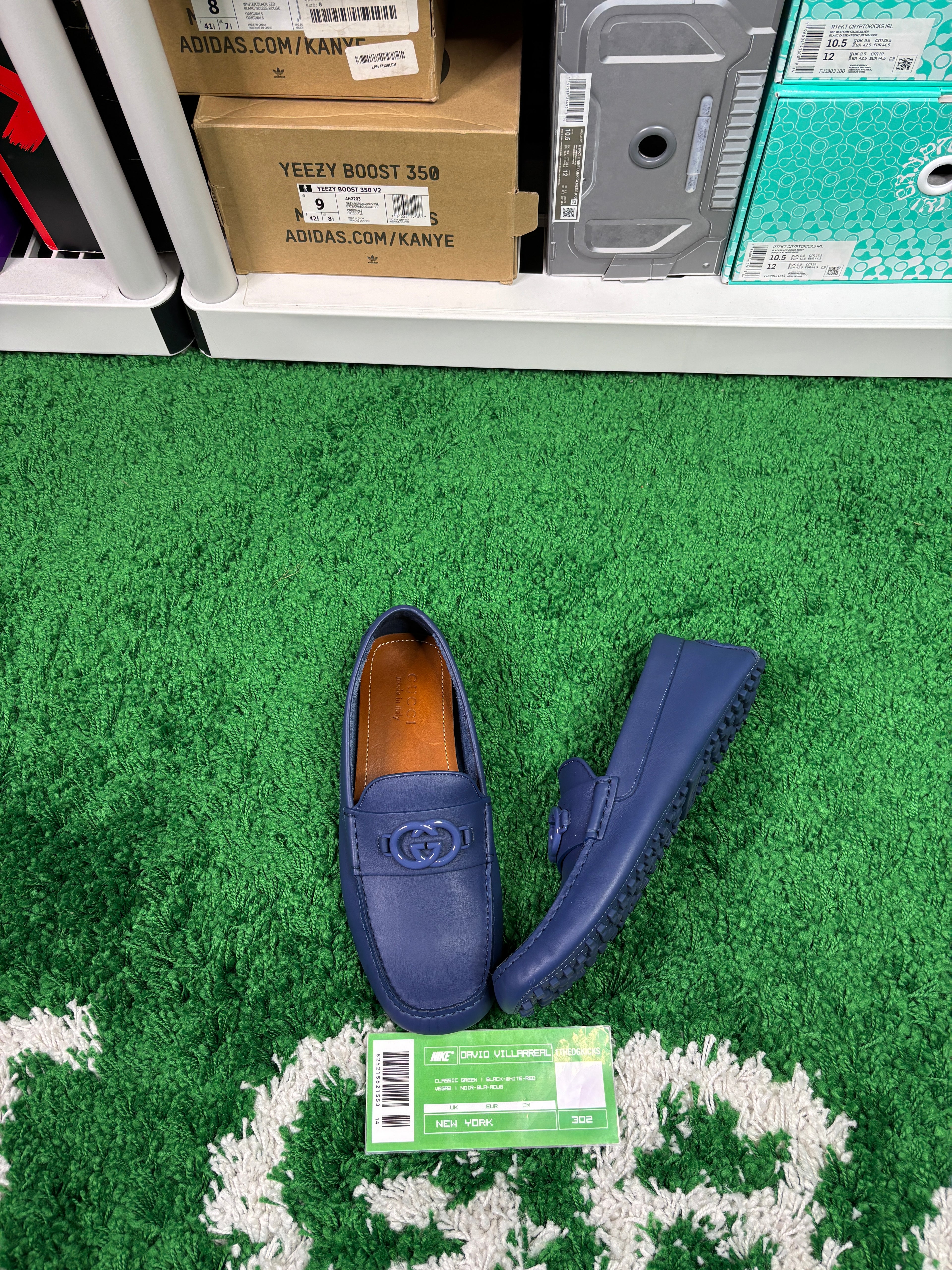 Gucci Interlocking GG Leather Loafers - Size 10.5