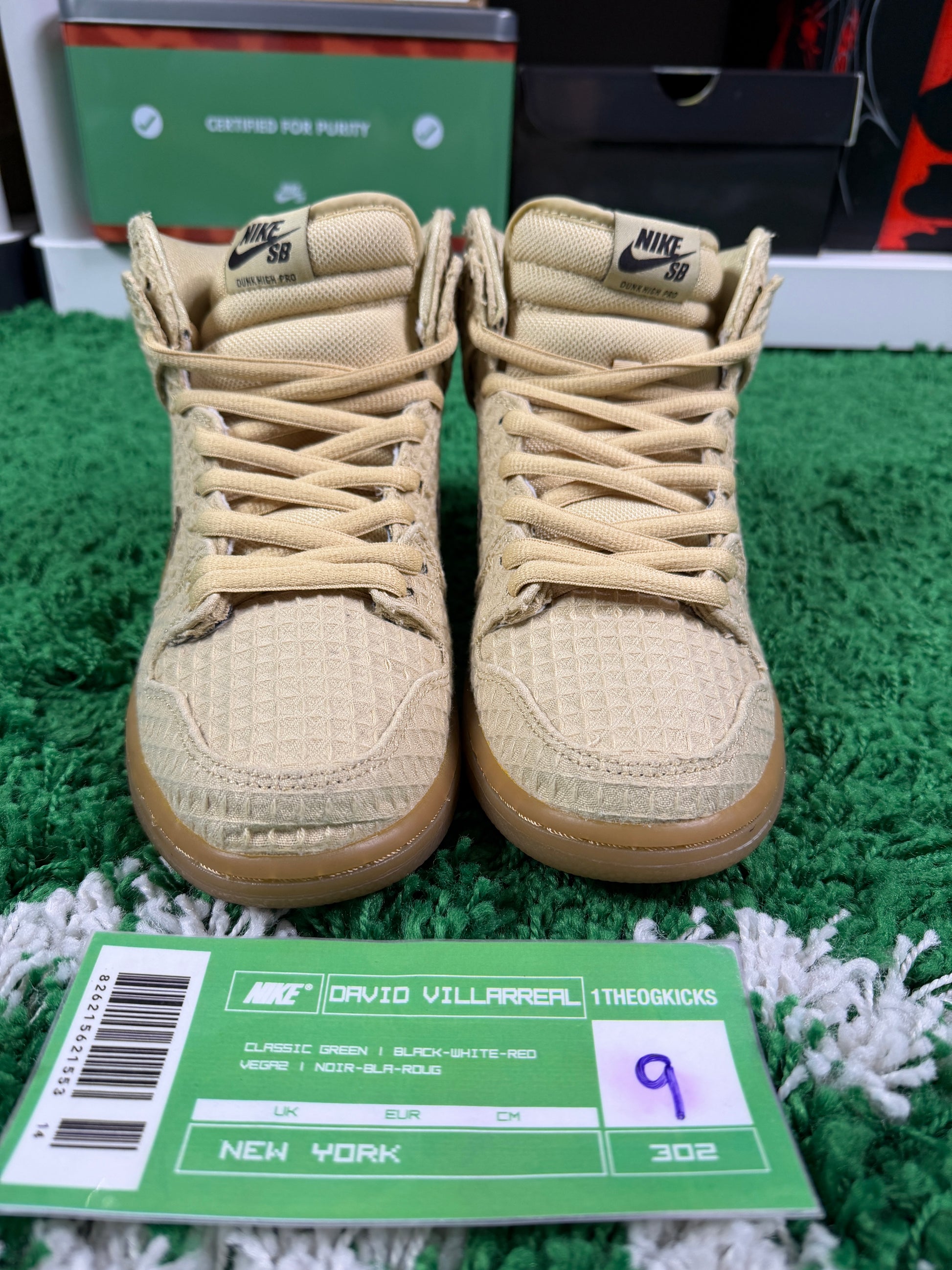 Nike Sb Chicken and Waffles - Size 9