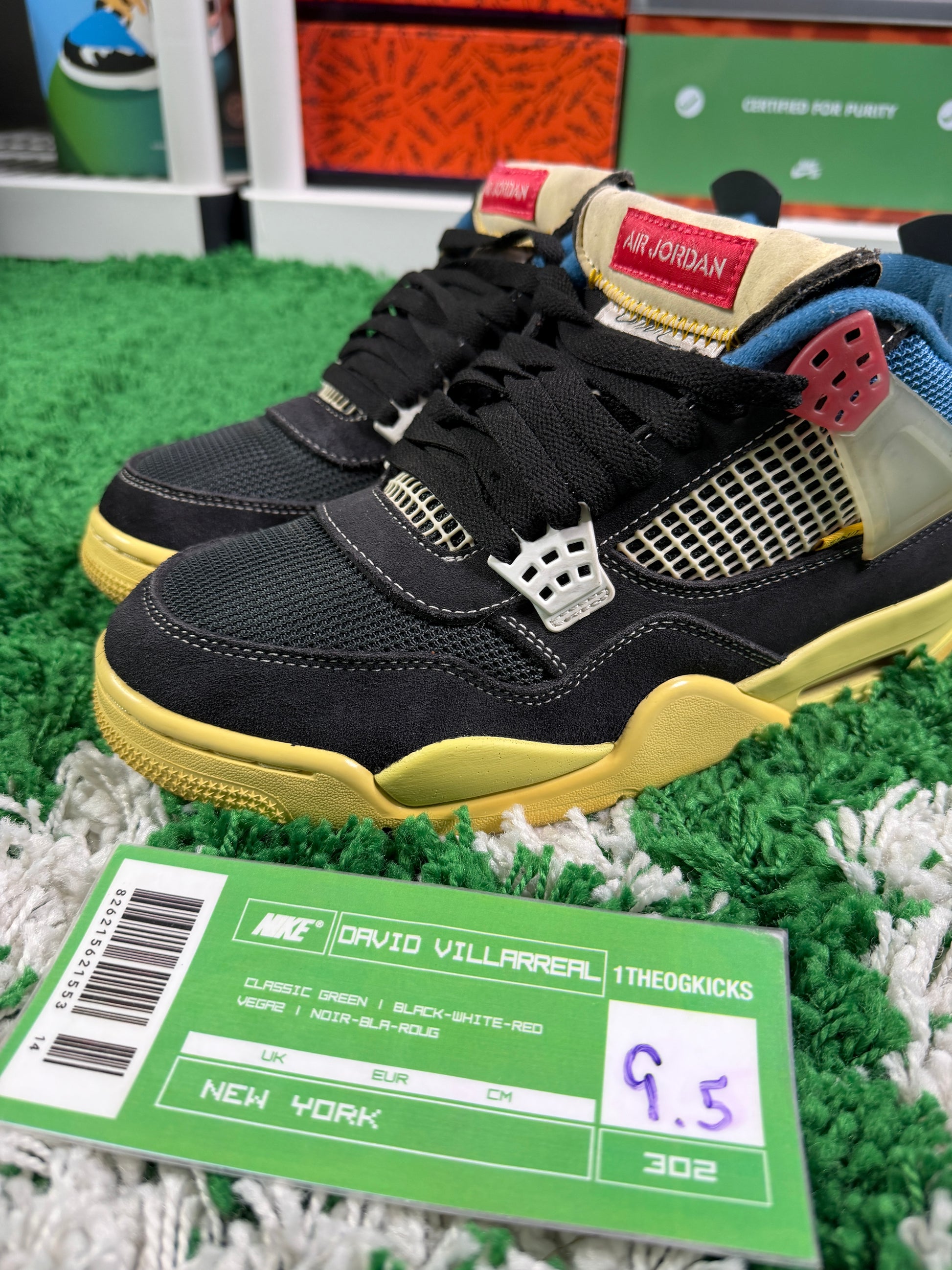 Jordan 4 Union Off Noir - Size 9.5