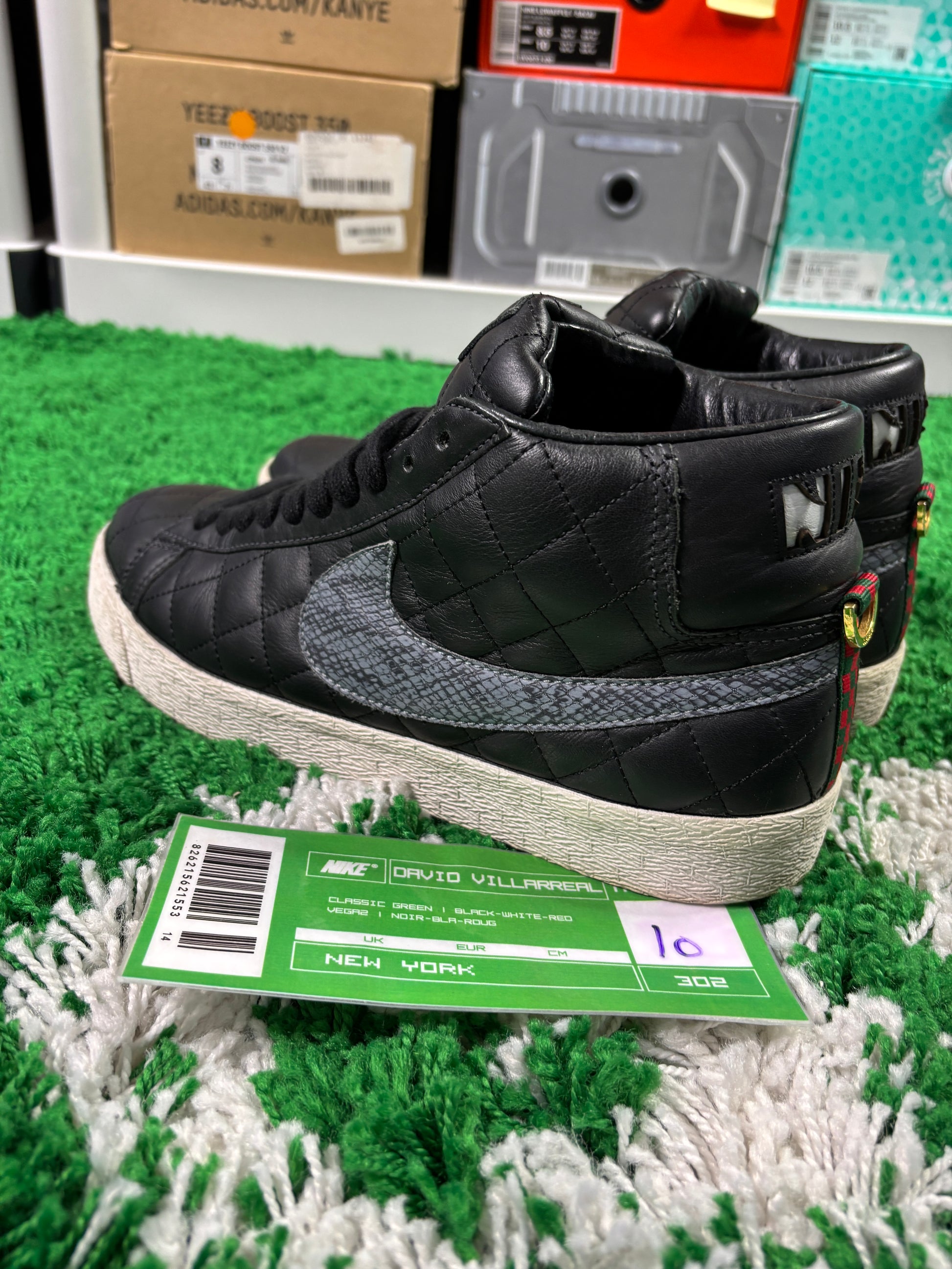 Nike Sb Black Supreme Blazer - Size 10