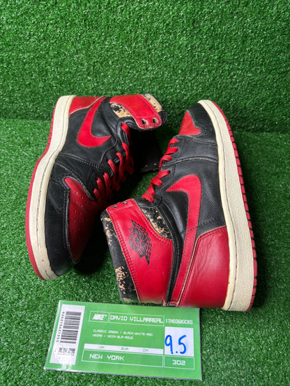 Air Jordan 1 Bred 1985 - Size 9.5