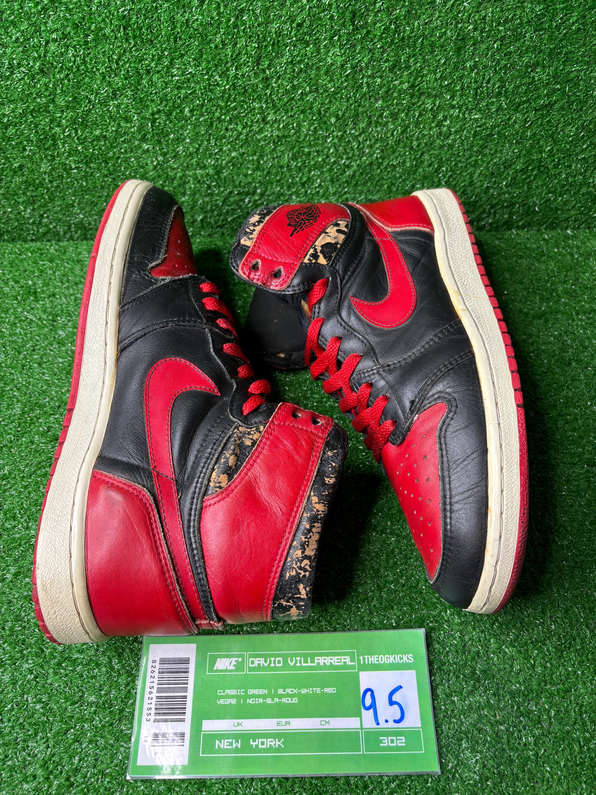 Air Jordan 1 Bred 1985 - Size 9.5