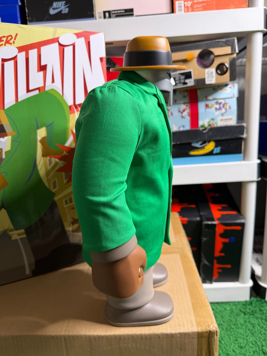 MF DOOM SuperSize Vinyl figure 16'