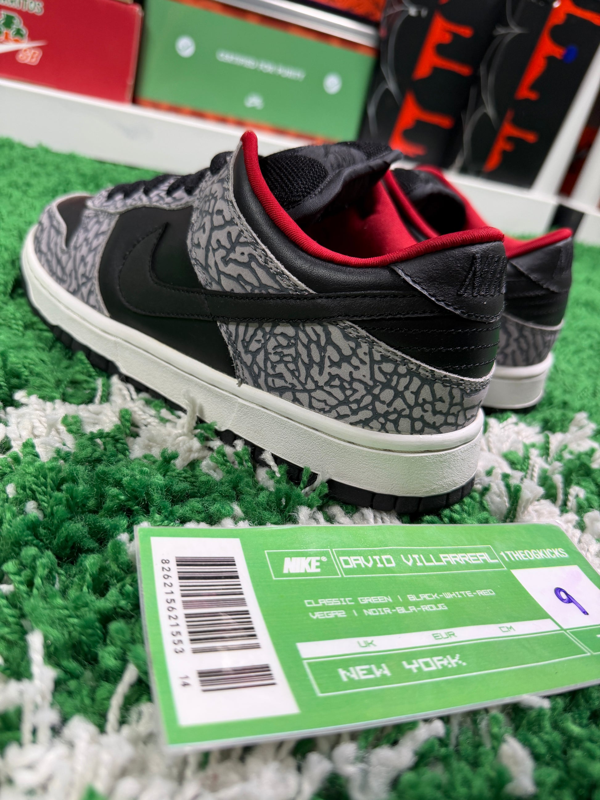 Nike Sb Supreme Black - Size 9