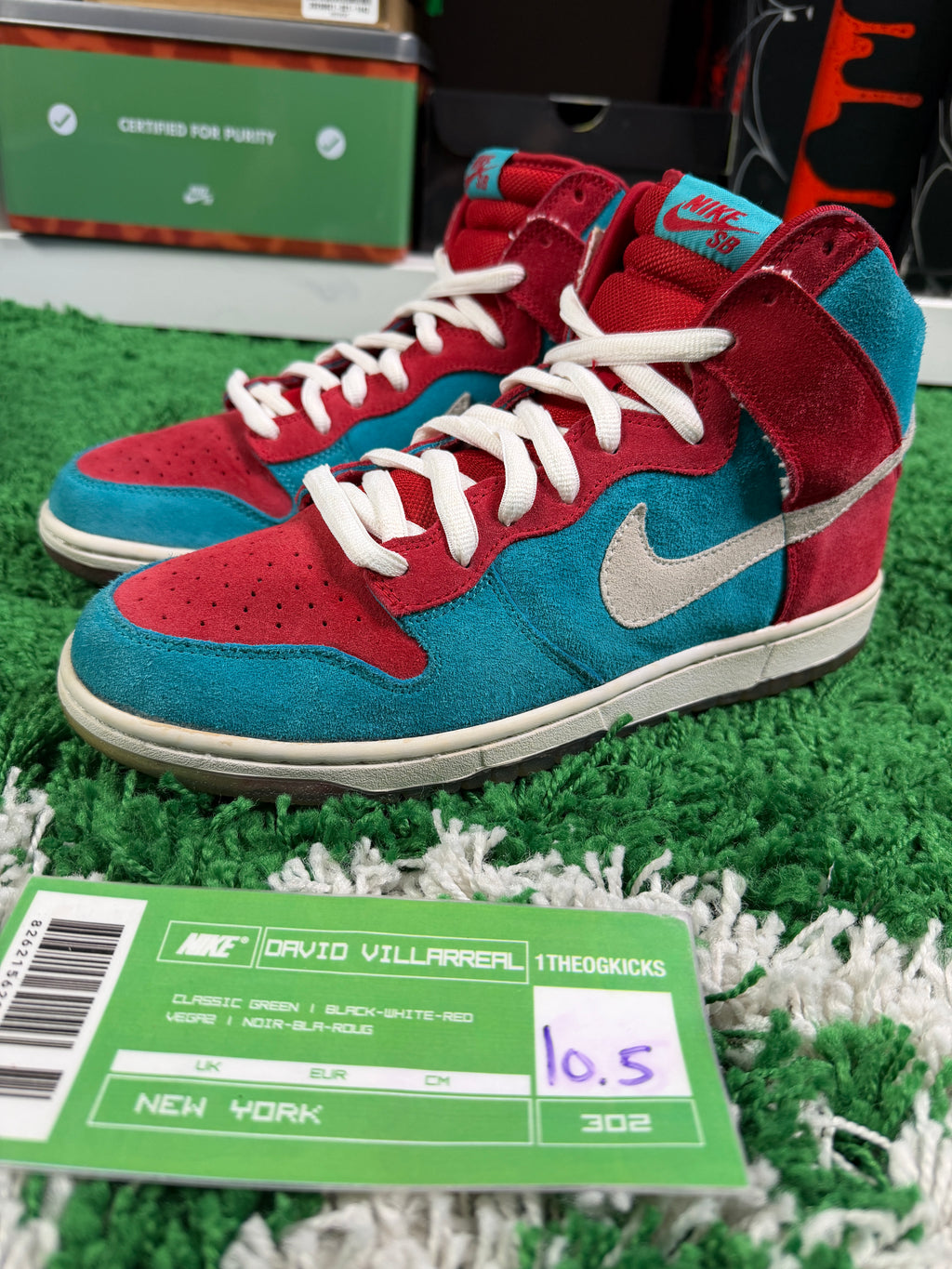 Nike Sb Bloody Gums - Size 10.5