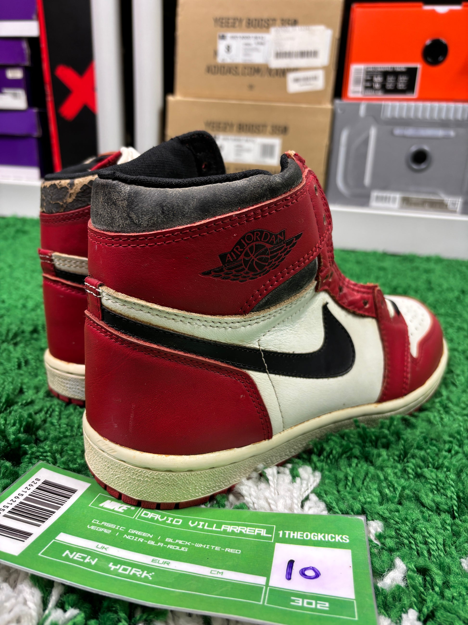 Air Jordan 1 Chicago 1985 - Size 10