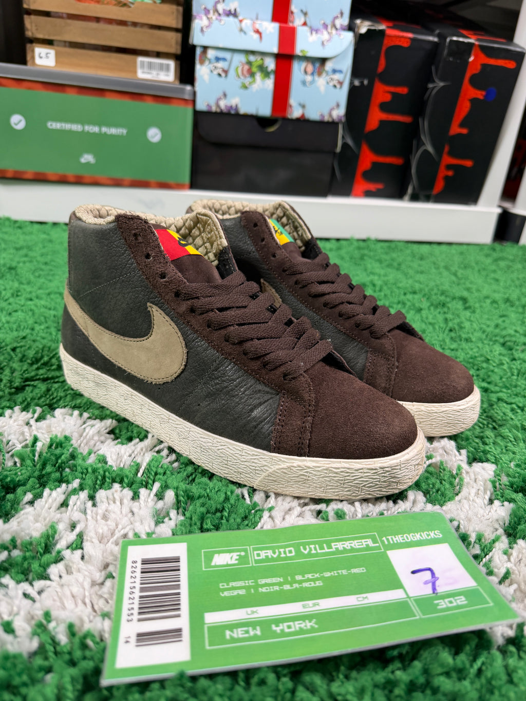 Nike Sb Elite Rasta Ants - Size 7