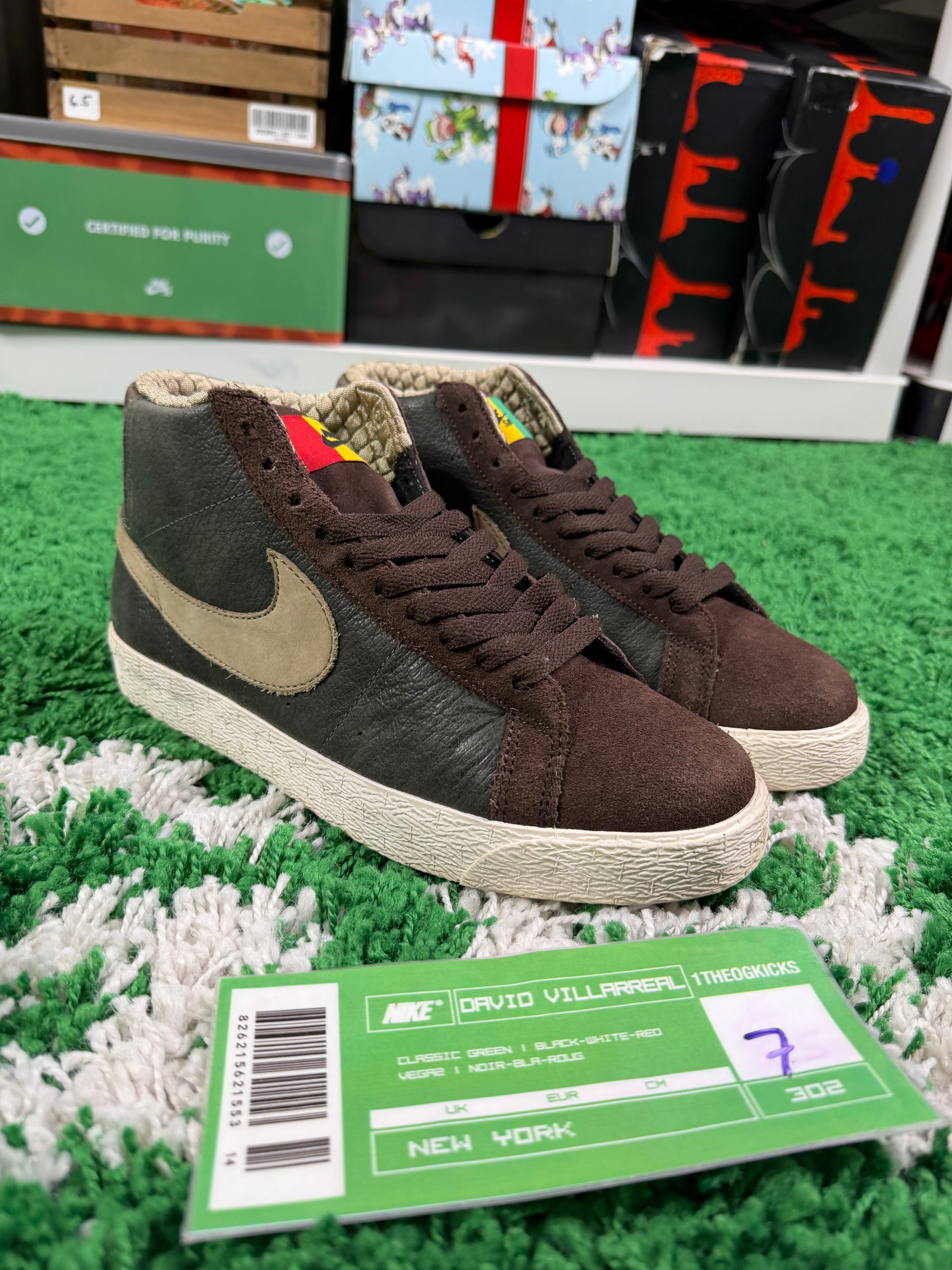 Nike Sb Elite Rasta Ants - Size 7