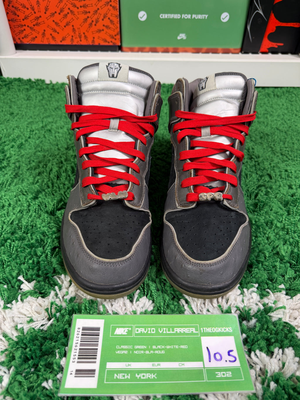 Nike Sb MF DOOM w/ Super 7 Figure - Size 10.5