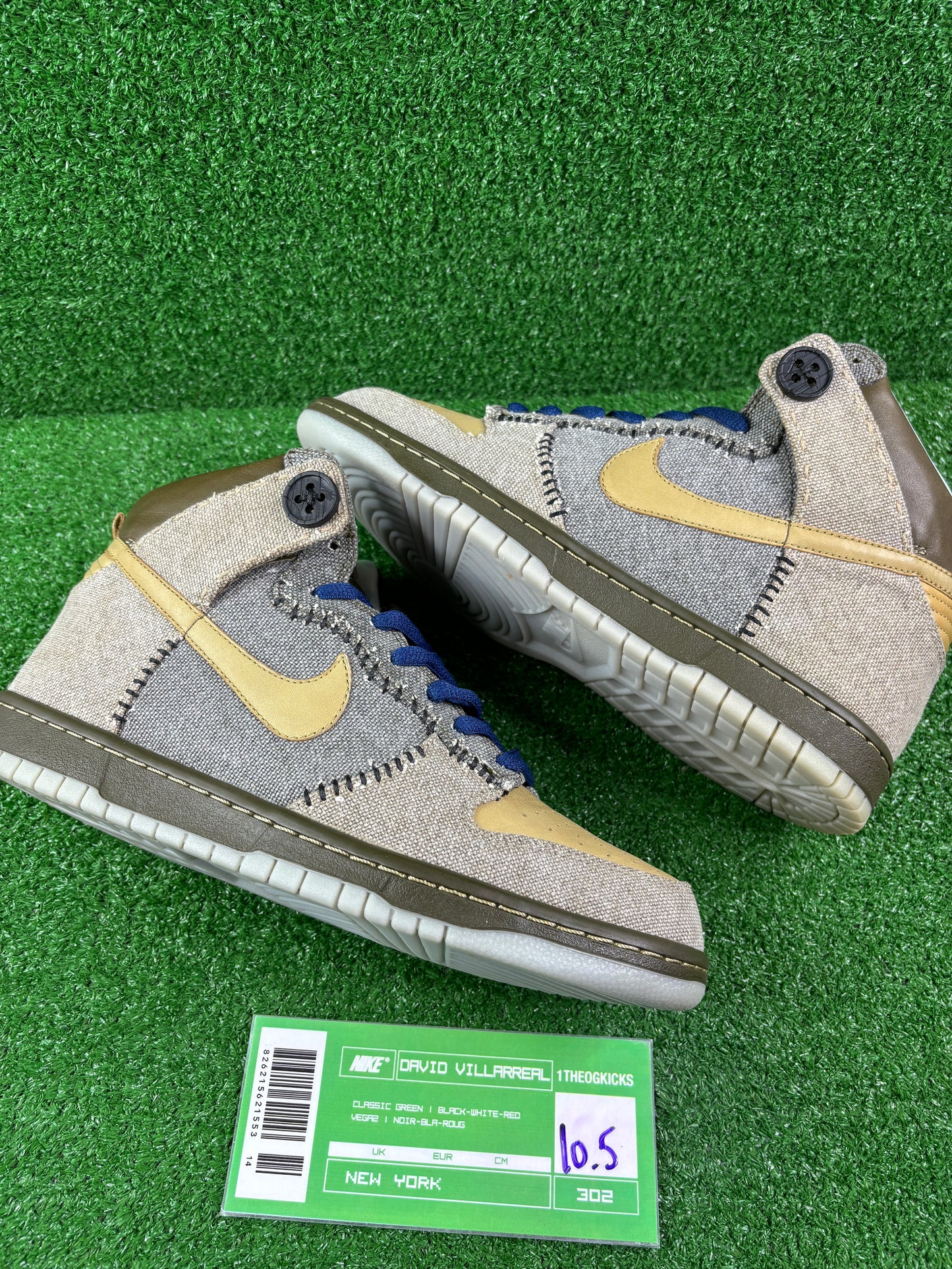 Nike Dunk Coraline - Size 10.5