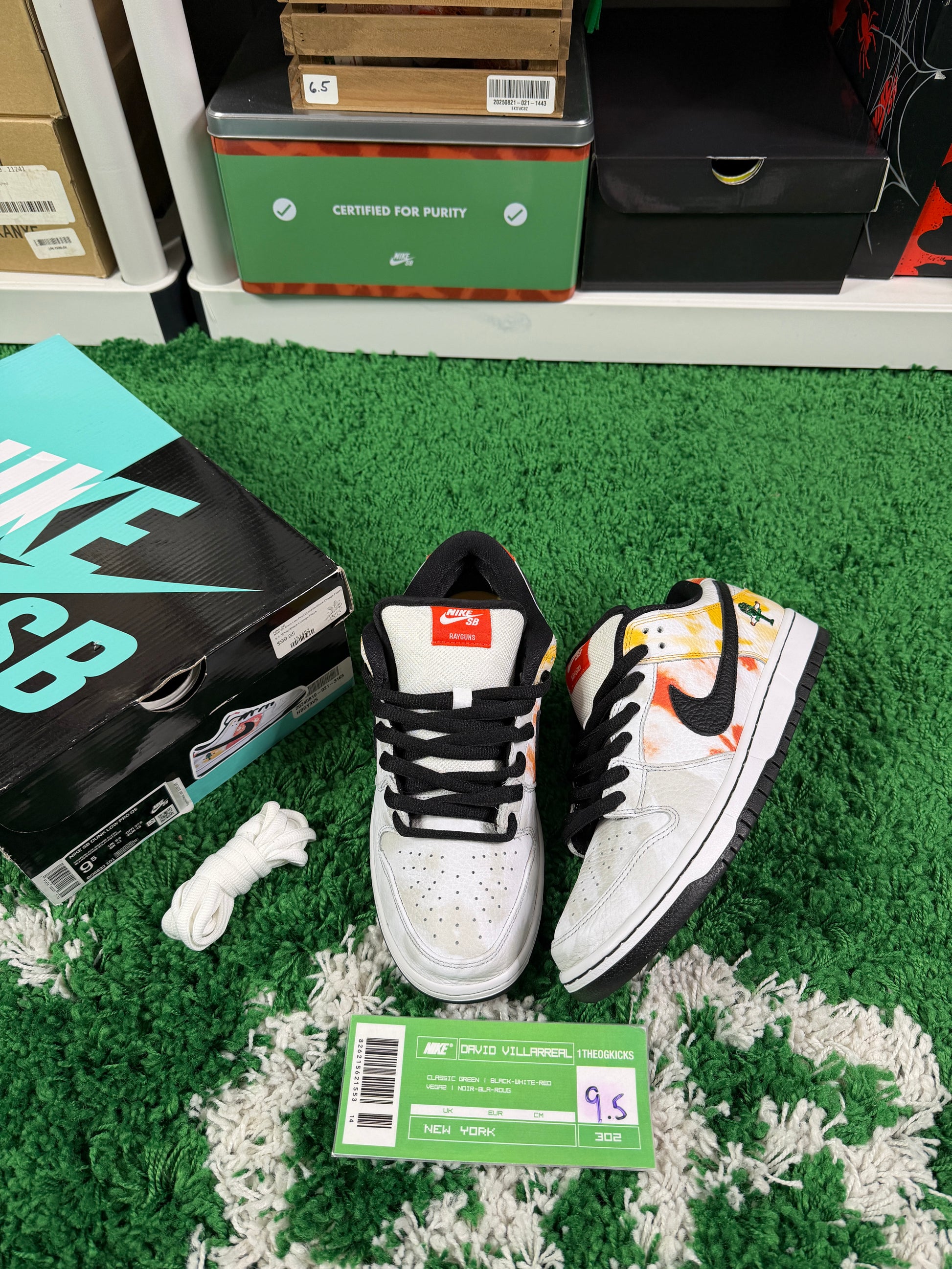 Nike Sb Tie Dye Ray Guns White - Size 9.5