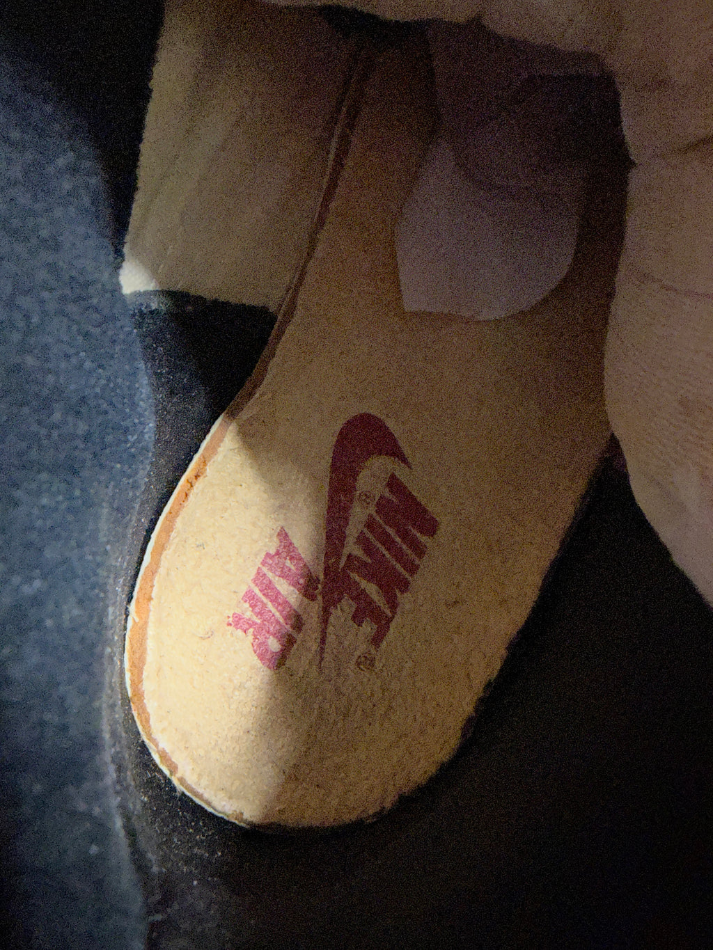 Air Jordan 1 Chicago 1985 - Size 9