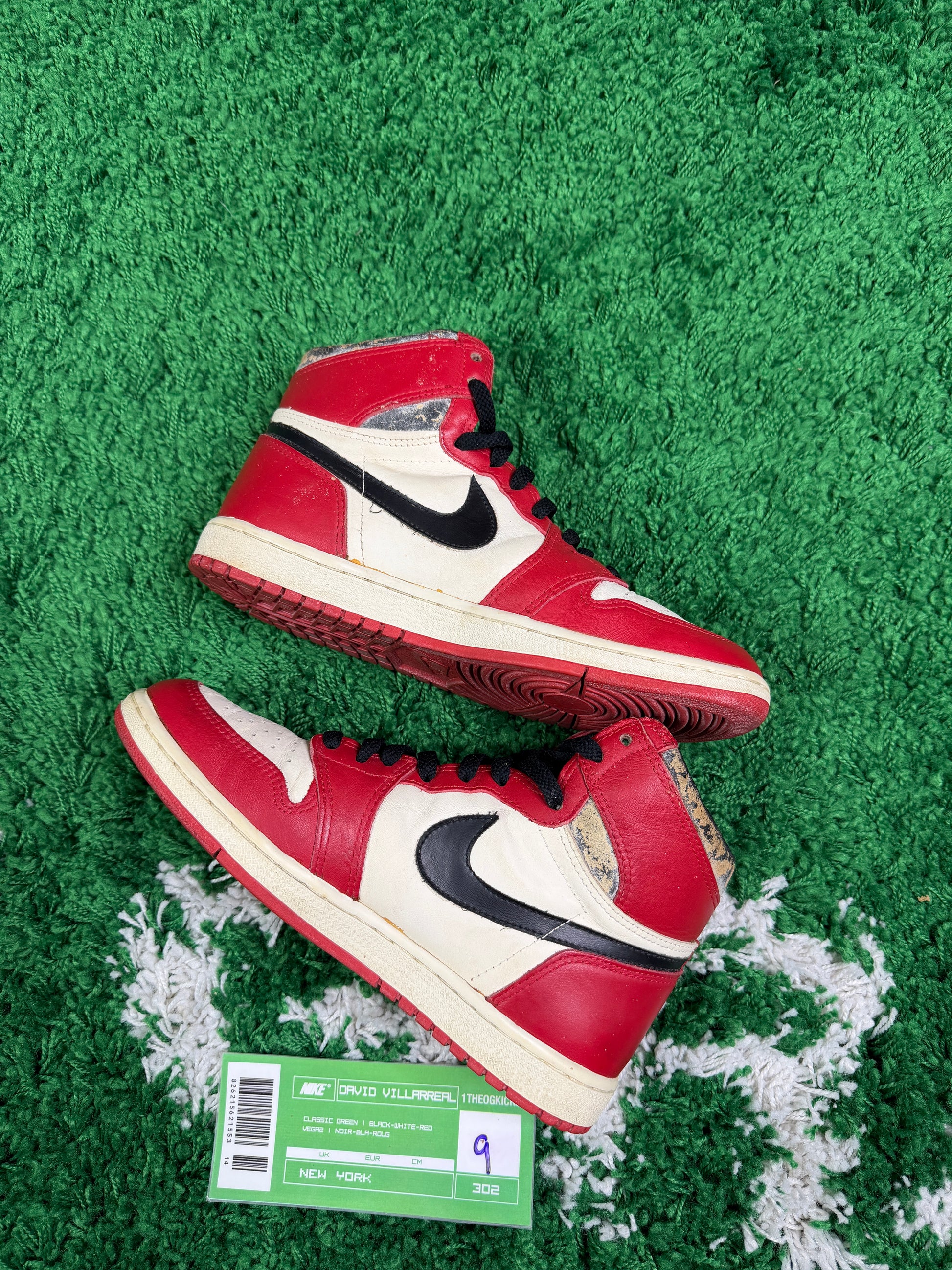 Air Jordan 1 Chicago 1985 - Size 9