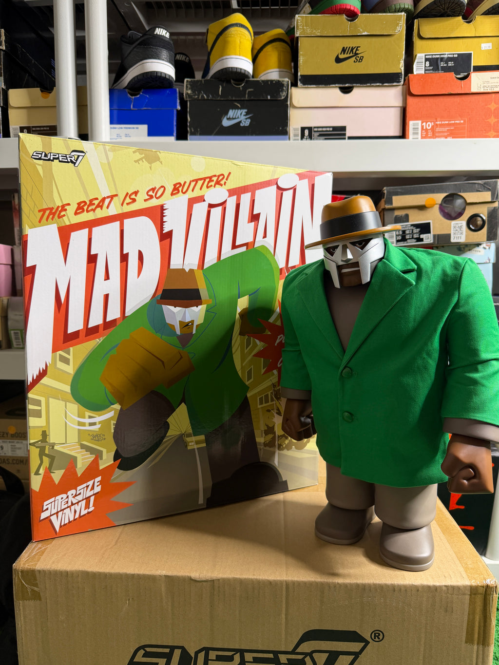 MF DOOM SuperSize Vinyl figure 16'
