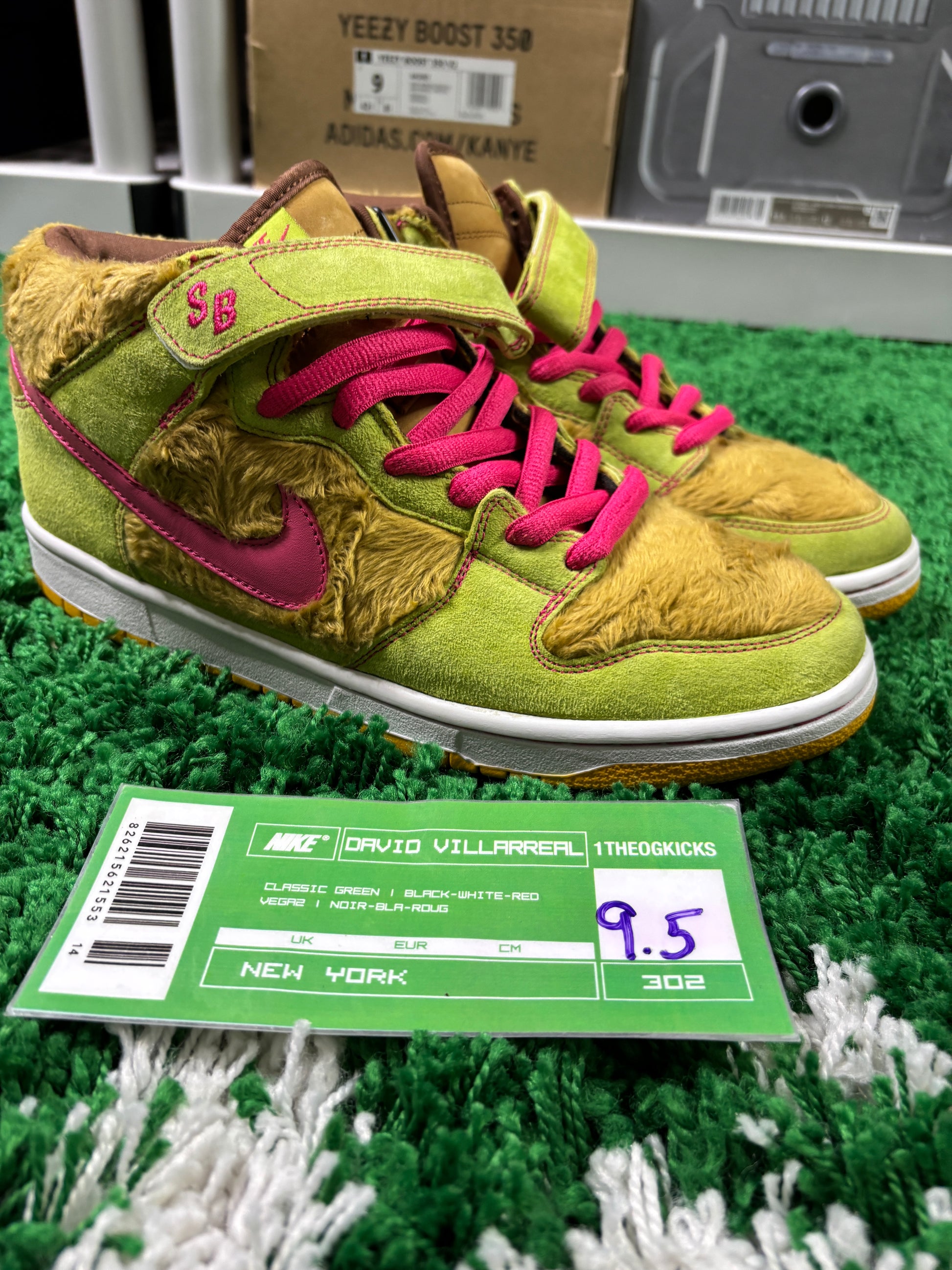 Nike Sb Mama Bear - Size 9.5