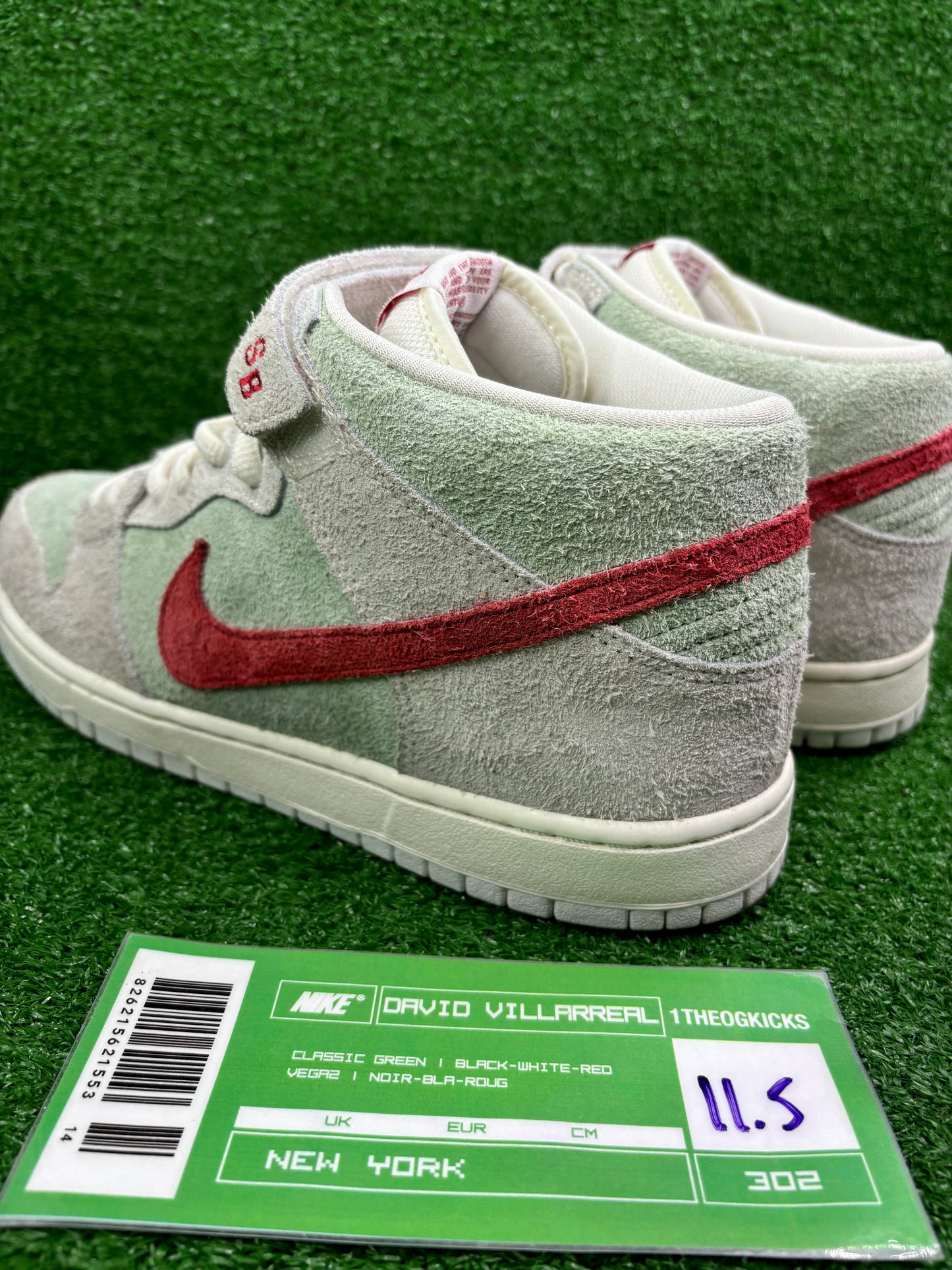 Nike Sb Dunk Mid White Widow - Size 11.5