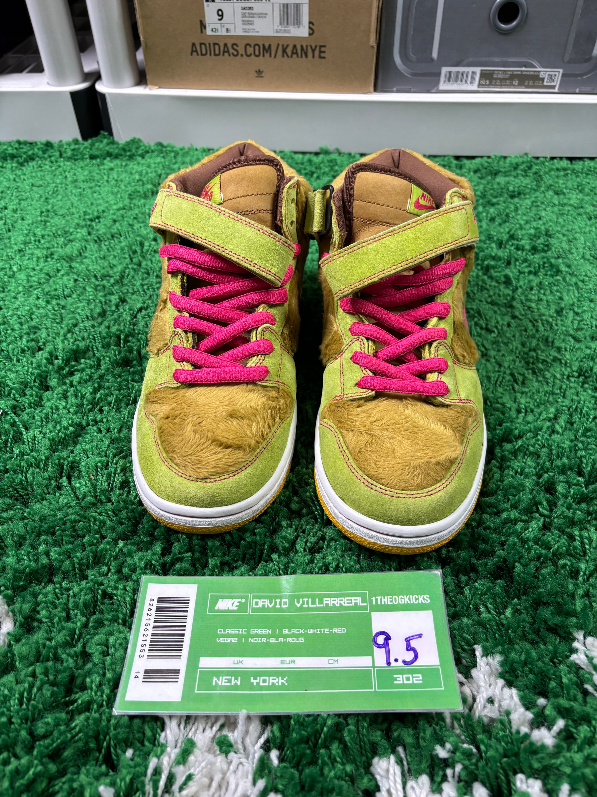 Nike Sb Mama Bear - Size 9.5